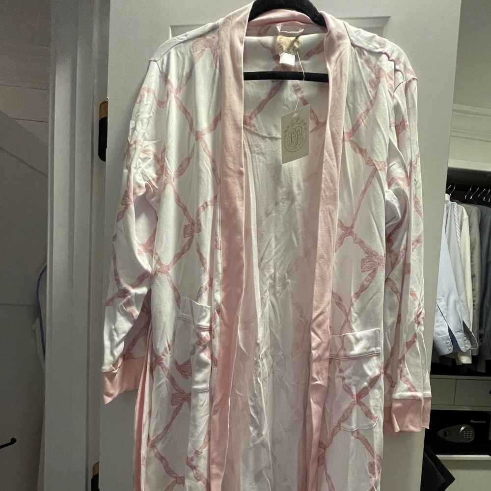 Beaufort Bonnet Ready or Not Robe Belle Meade Bow